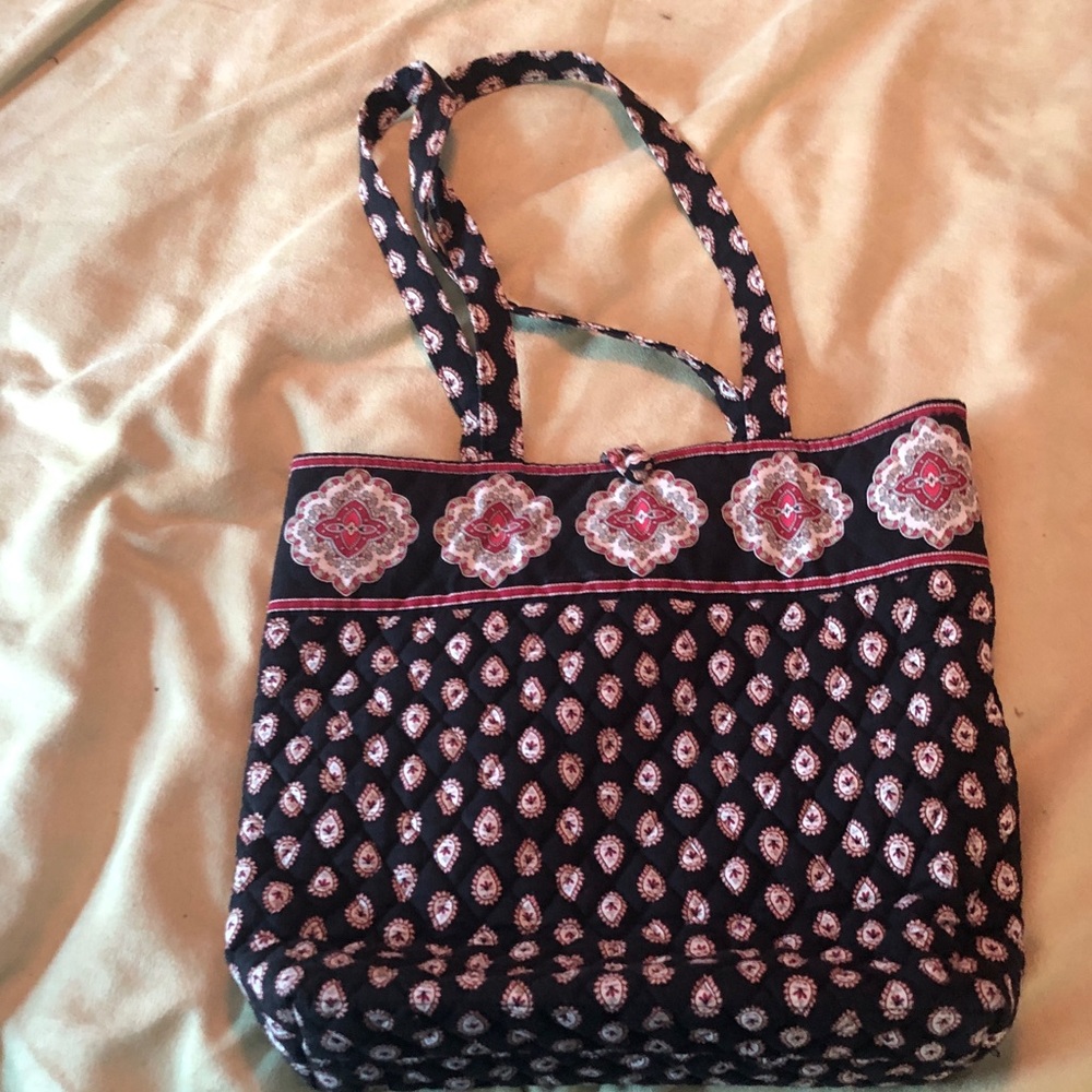 Vera Bradley tote Vintage Vera Bradley Classic Black Red Paisley Quilted